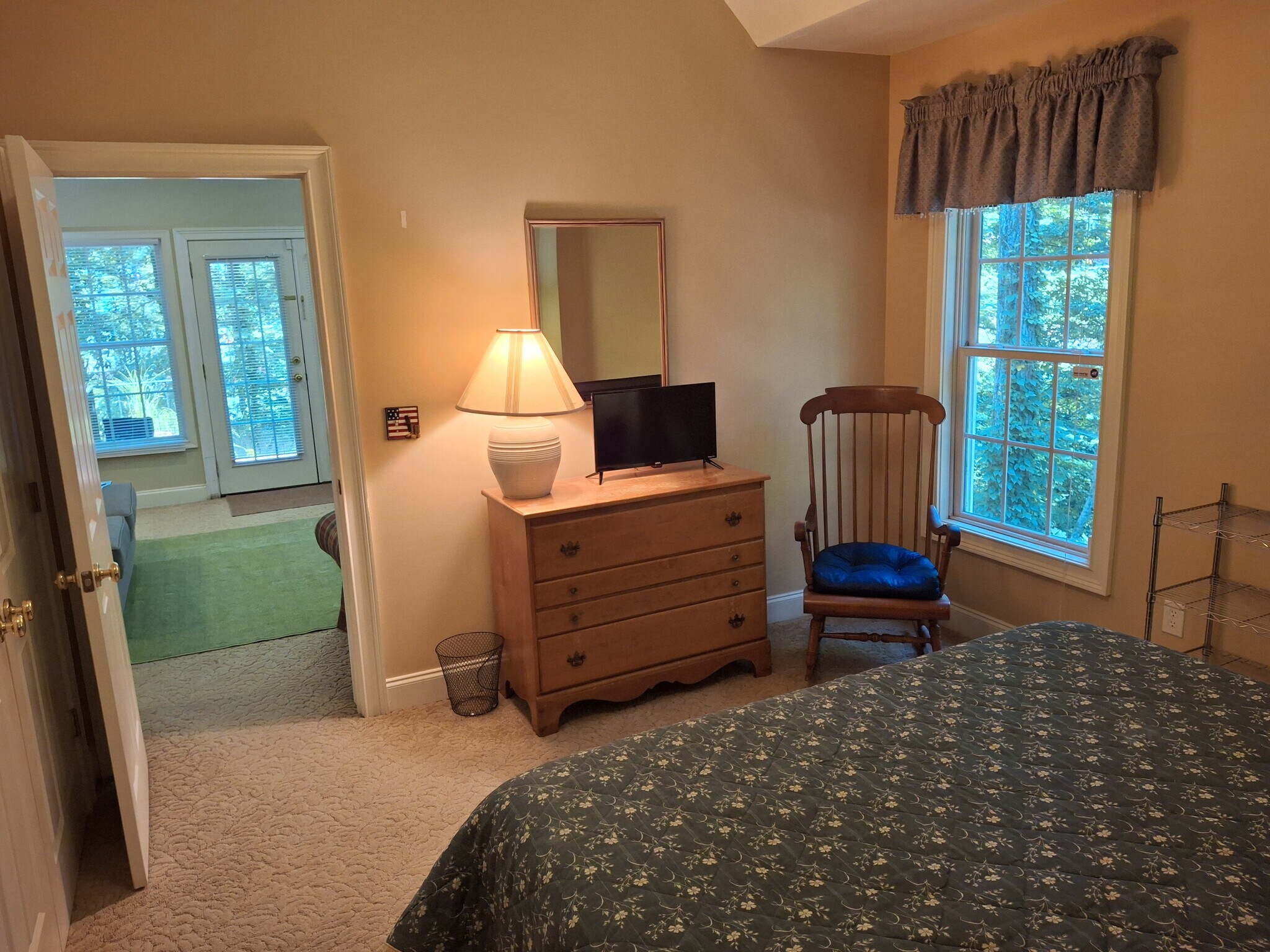 Building Photo - 203 Trinity Way