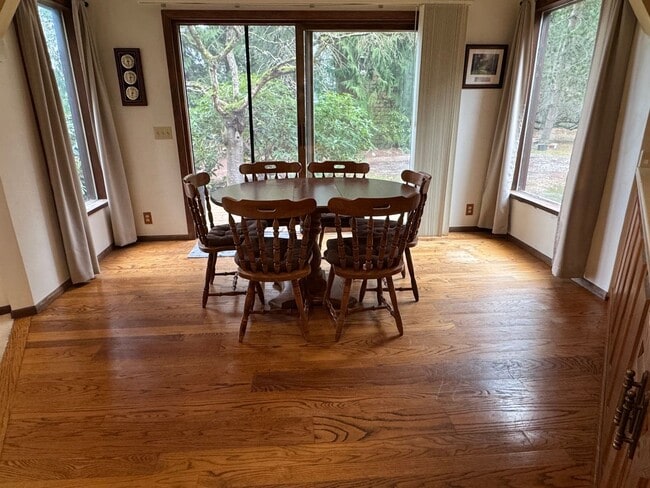 Building Photo - Gorgeous Samish Island Home Available