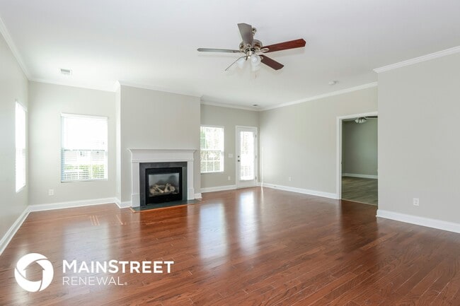 Building Photo - 417 Marie Way