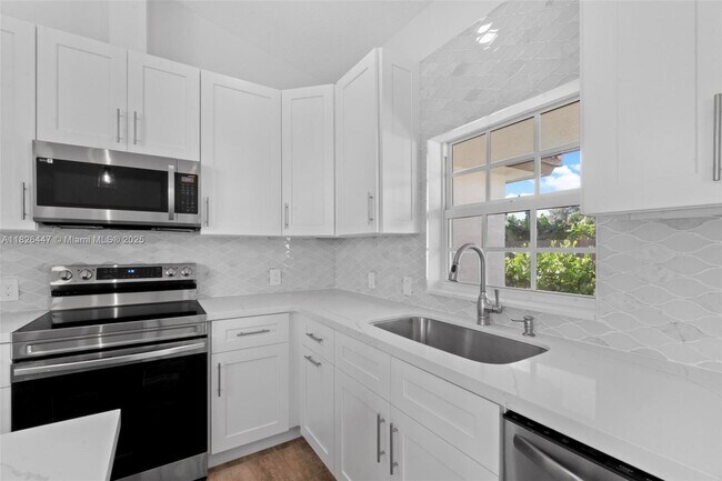 Building Photo - 15862 SW 286th St