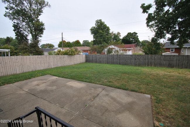 Building Photo - 1910 Janlyn Rd