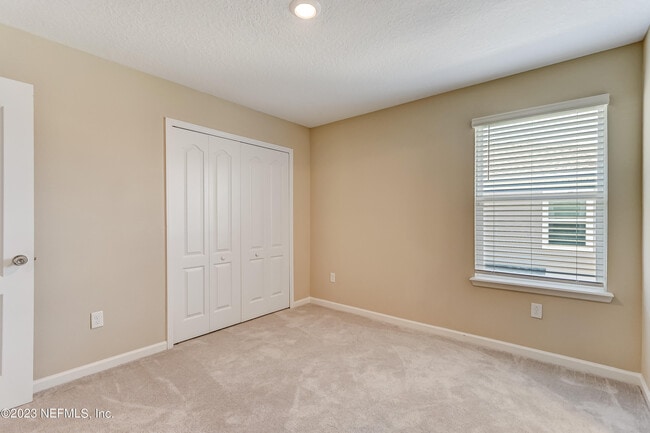 Building Photo - 1325 Salt Ridge Ave