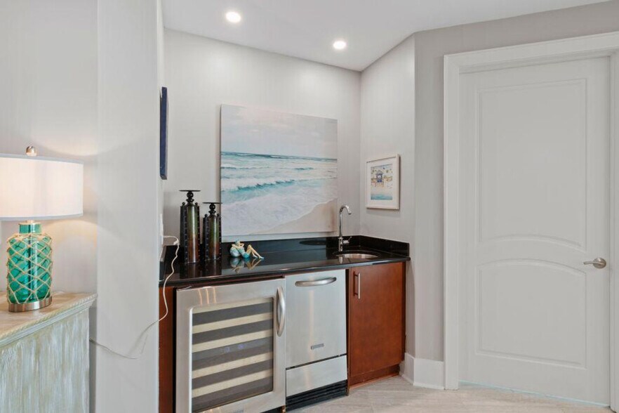 Building Photo - 26350 Perdido Beach Blvd