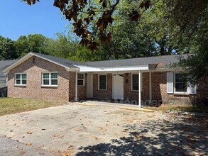 Building Photo - 2214 Van Buren Ave
