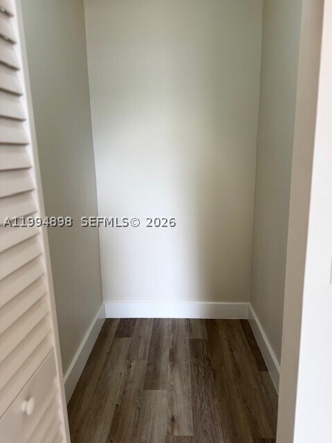 Building Photo - 3711 NE 23rd Ct