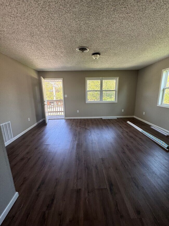 Building Photo - 330 Timothy Rd