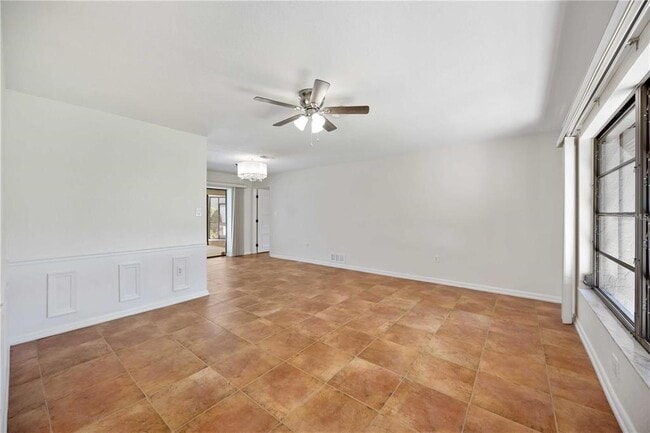 Building Photo - 3560 Tripoli Blvd