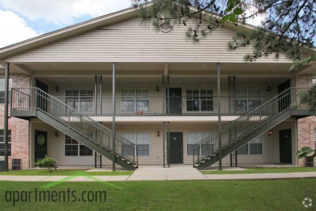 Cross Gates Apartments - Park at Slidell II