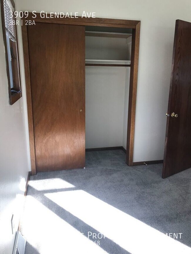 Building Photo - 3 Bed/2 Bath House For Rent!!