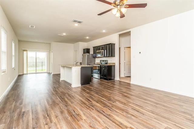 Building Photo - 6608 Charleston Dr