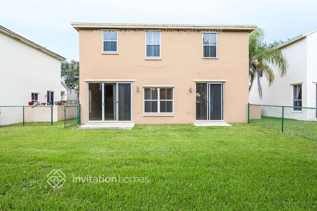 Building Photo - 141 NW 207th Ave