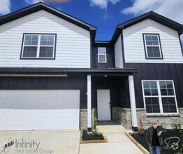 Building Photo - 9538 Shady Trl Dr