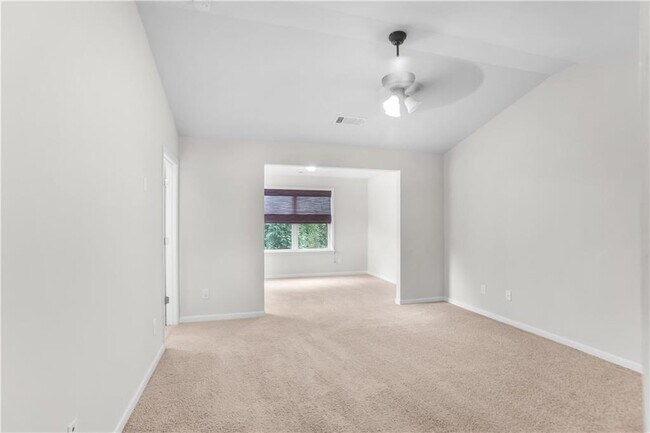 Building Photo - 4239 Laurel Creek Ct SE