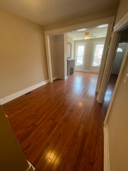 Dining Room - 1806 N Gratz St