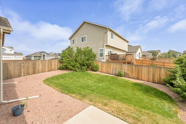 Building Photo - $3,150 - 5 Bed, 3 Bath Home in CO Springs ...