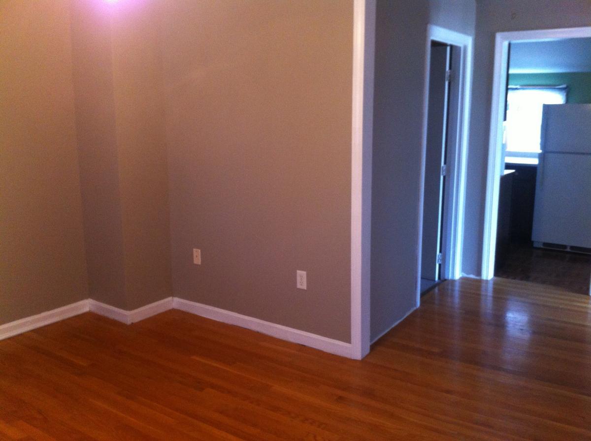 Building Photo - 246 Shaw St