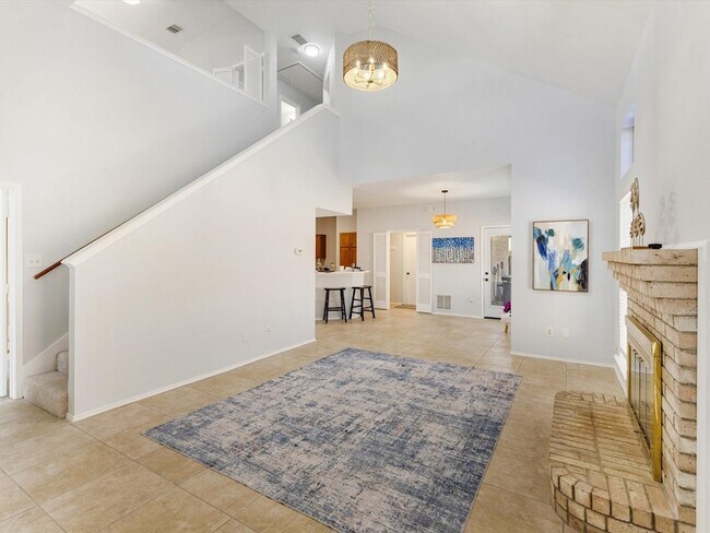 Building Photo - 2409 Baretta Dr