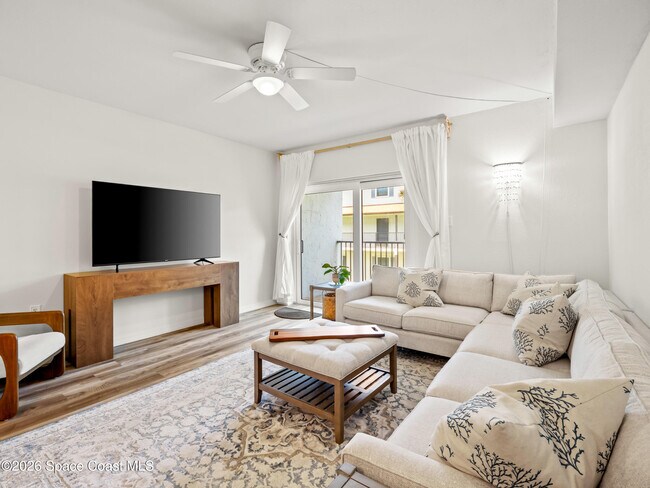 Building Photo - 199 Jimmy Buffett Mem Hwy