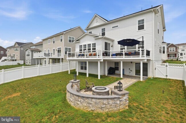 Building Photo - 11756 Ian Fleming Ln