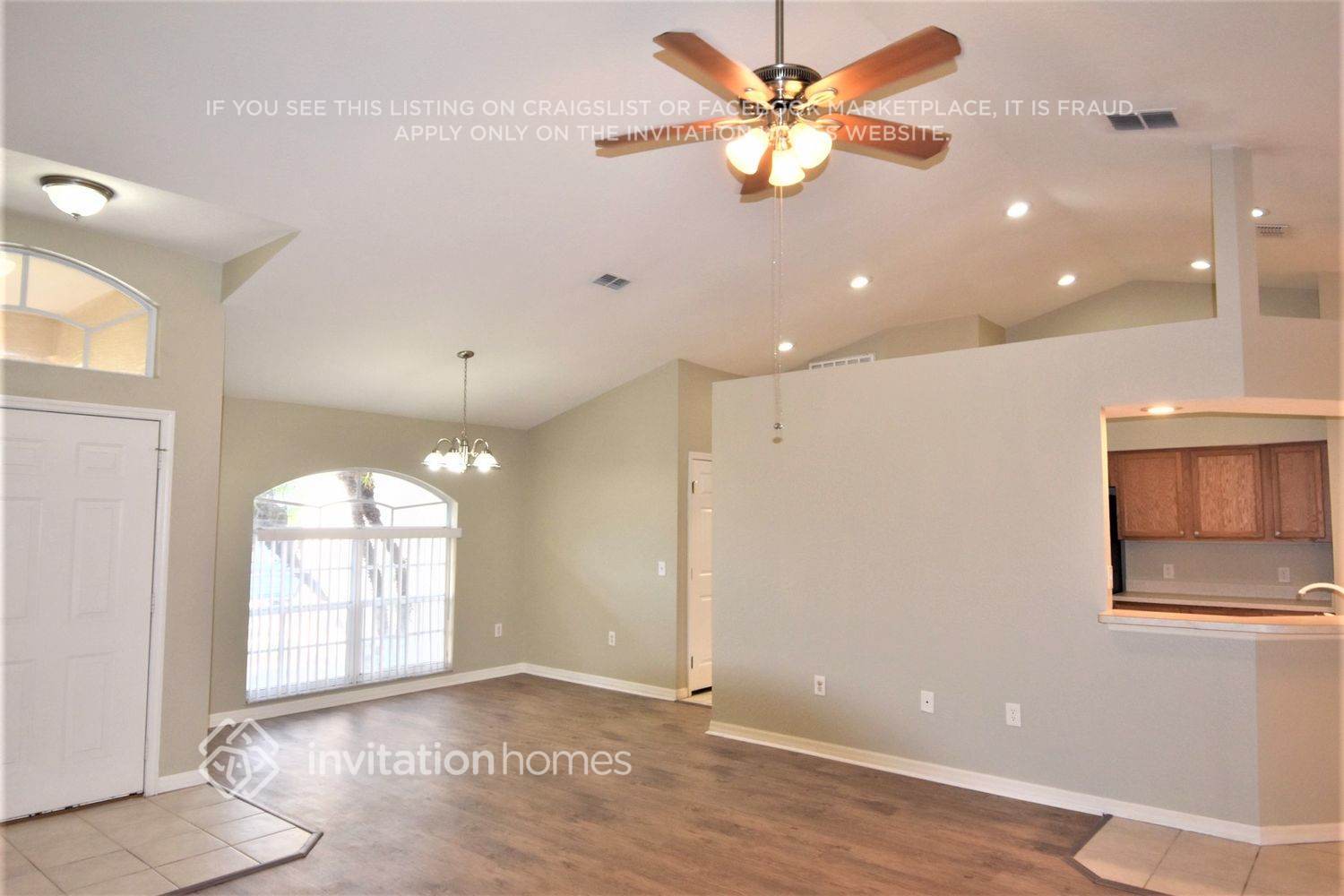 Building Photo - 2541 Pine Valley Dr