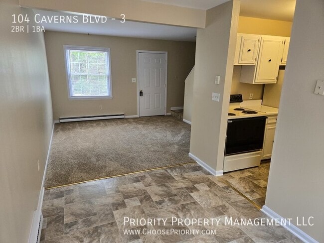 Building Photo - 104 Caverns Blvd