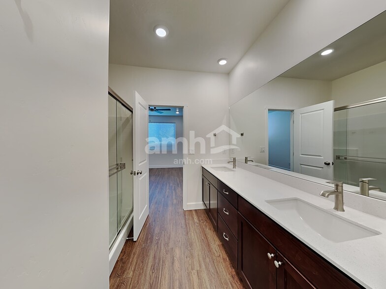 Building Photo - 5114 W White Ash Ct