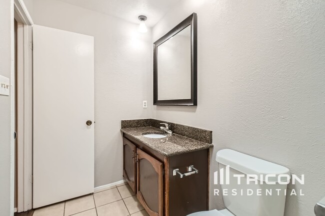 Building Photo - 6518 Greenspring Dr