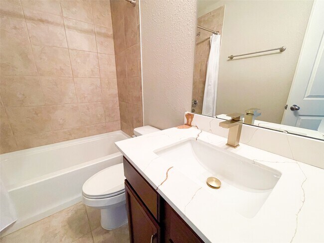 Building Photo - 2310 Nautica Terrace