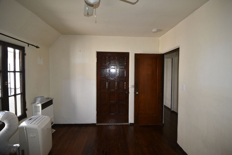 Building Photo - 2906 Griffith Park Blvd