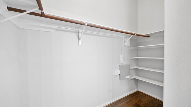 Building Photo - 15710 Flagstone Walk Way