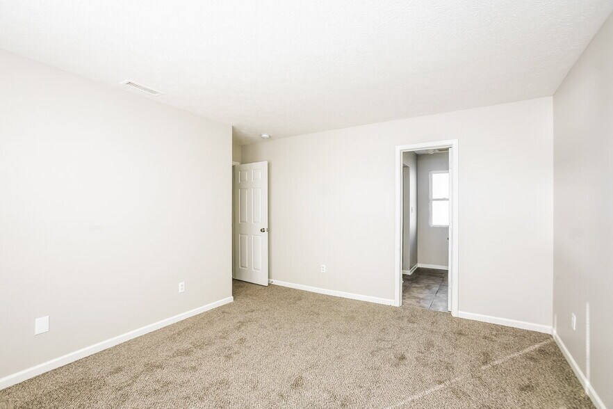 Building Photo - 3149 Brandenburg Dr