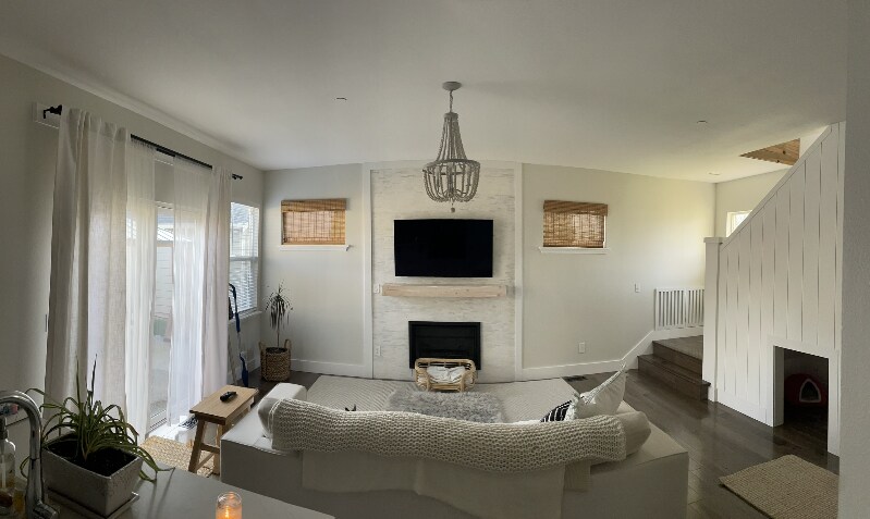 Building Photo - 1984 Palisade Blvd