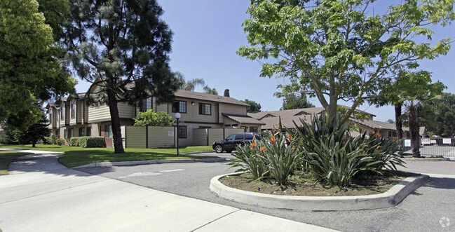 Judson Terrace - Judson Terrace Townhomes