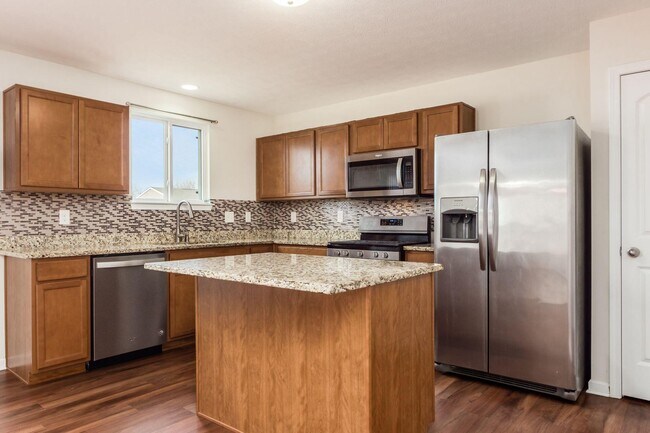Building Photo - 8842 Conestoga Valley Dr