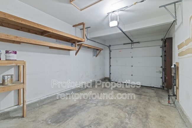 Building Photo - 12340 NW McDaniel Rd