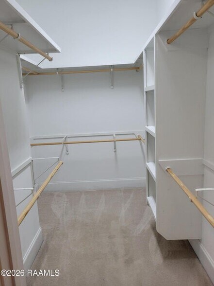 Building Photo - 405 Summerland Key Ln