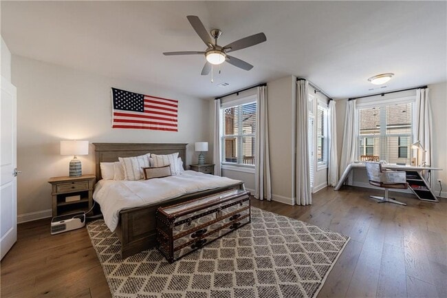 Building Photo - 4337 Parkside Pl