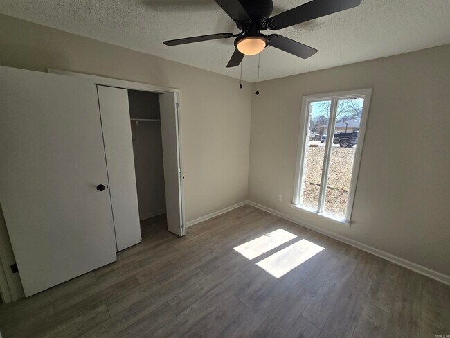Building Photo - 501 Bristol Dr