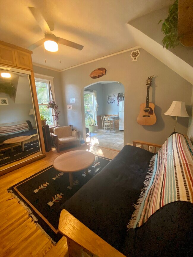 Main living room with connection to kitchen - 1301 E 7th St