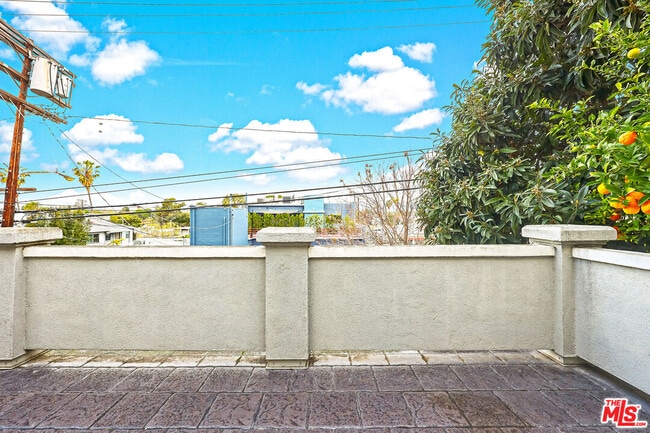 Building Photo - 11423 Sunshine Terrace