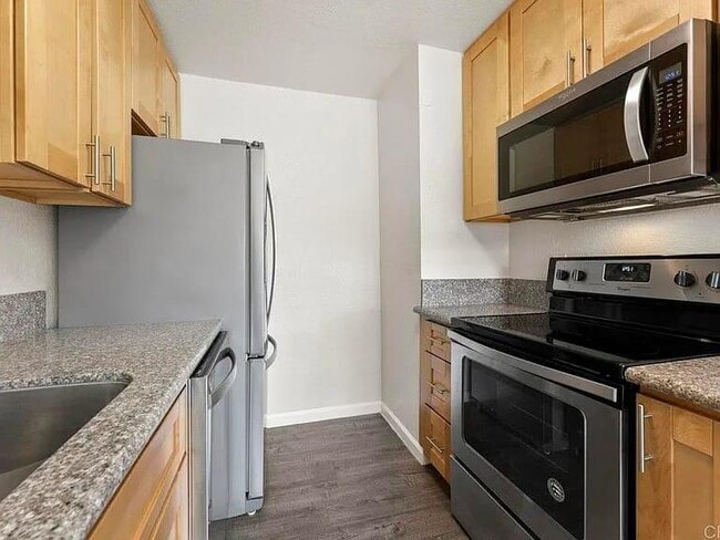 Building Photo - 1671 Pentecost Way