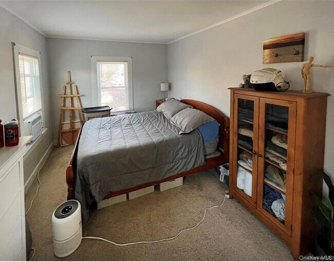 Building Photo - 280 Maple Ave