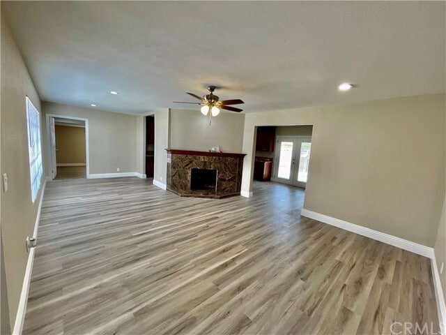 Building Photo - 7247 E Riverside Dr