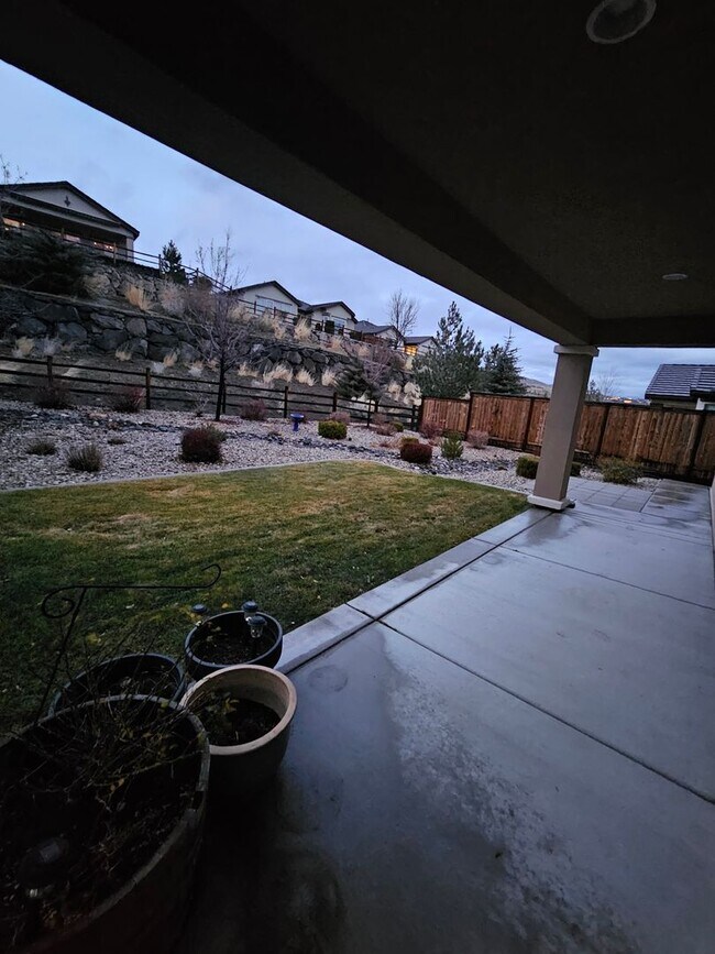 Building Photo - Del Web 55+ fully remodeled