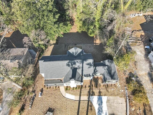 Building Photo - 1571 Blvd Lorraine SW