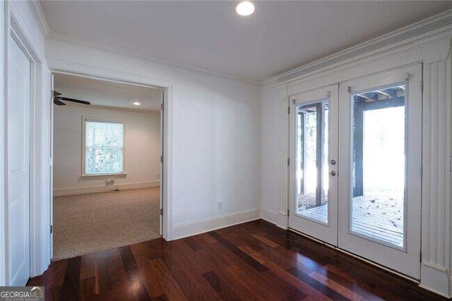 Building Photo - 1106 Devine Cir NE