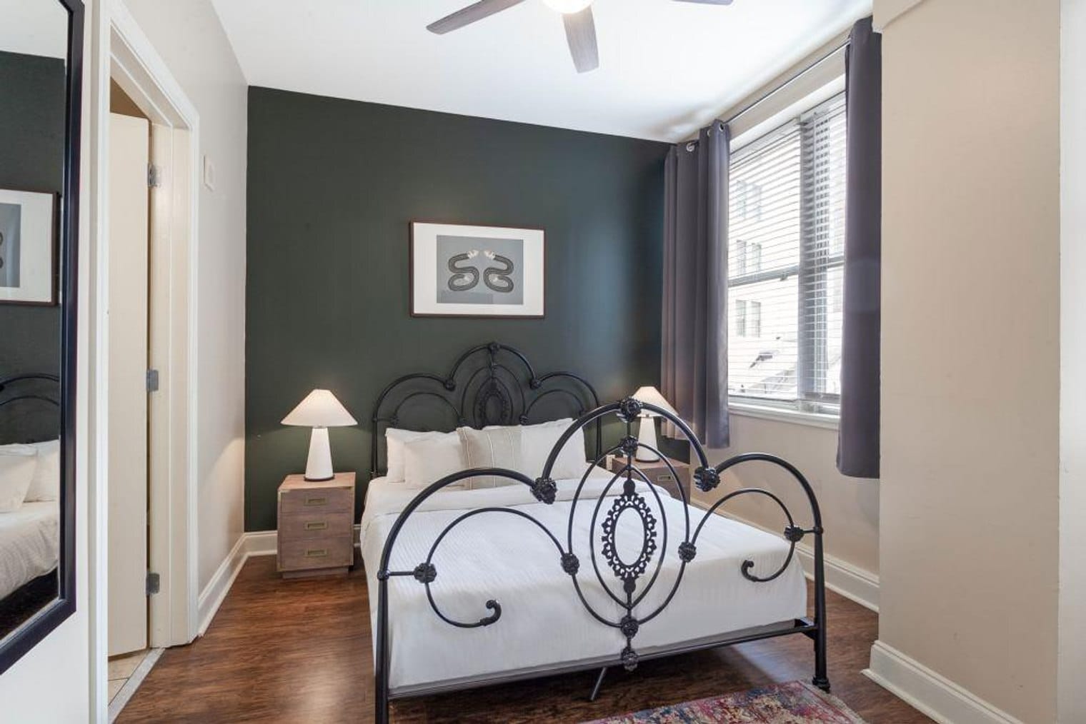 Building Photo - 925 Common St