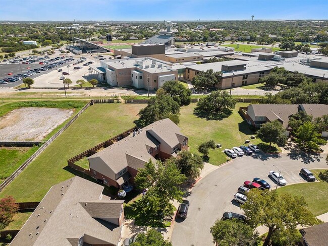 Building Photo - 44 Verde Ranch Loop