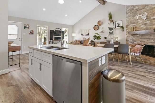 Building Photo - 20082 N Pecos Valley Trail