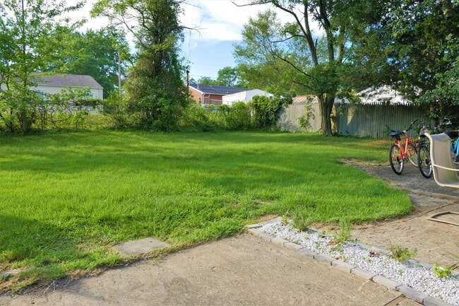 Building Photo - 111 Monmouth Ave